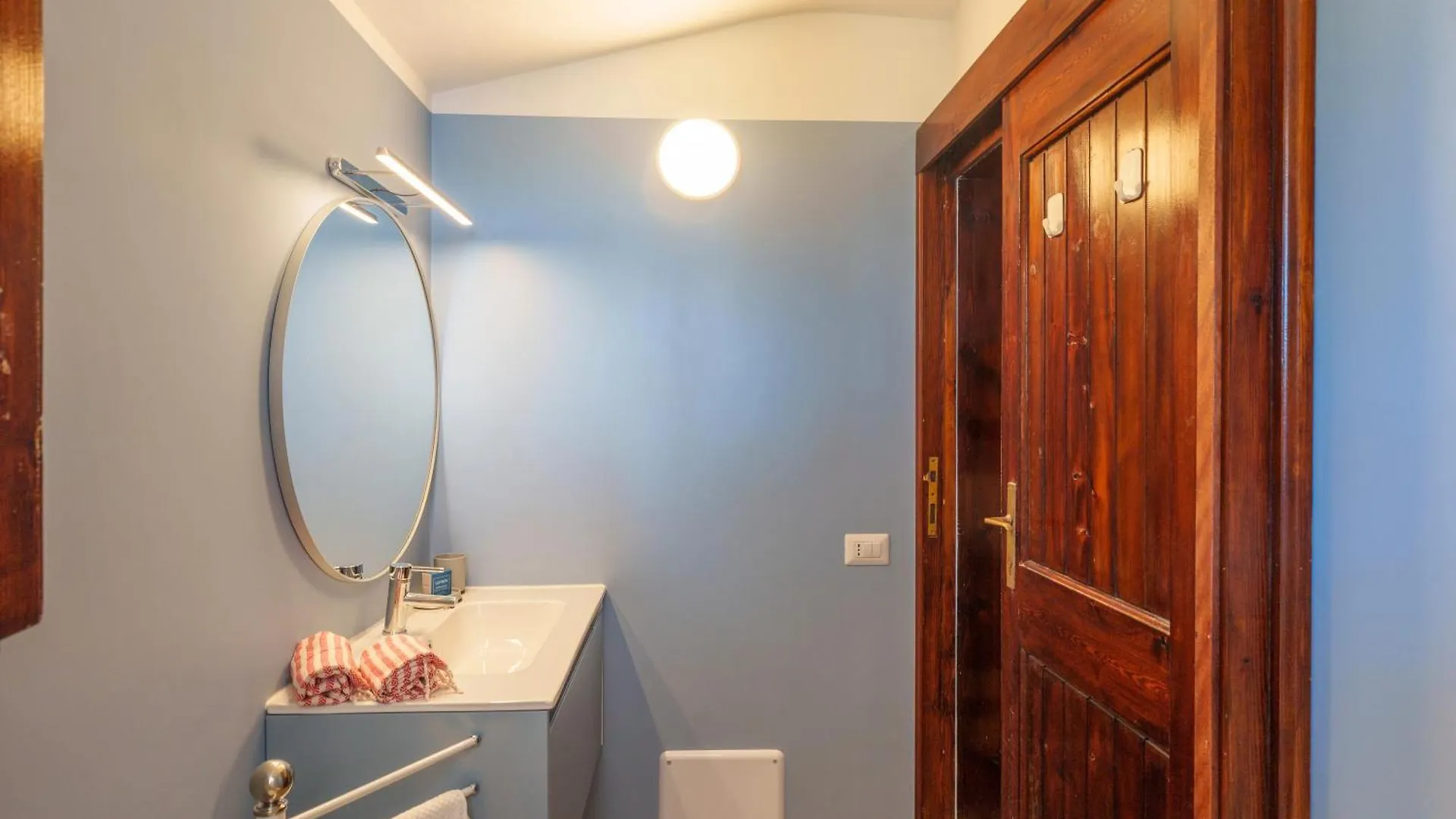 La Contredda Portobello فيلة